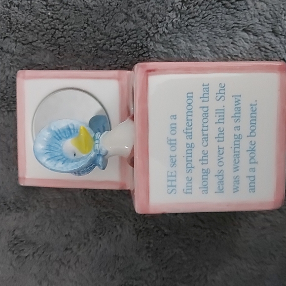 Beatrix Potter Musical Collectible - Jemima Puddle Duck 1992 - Picture 3 of 9